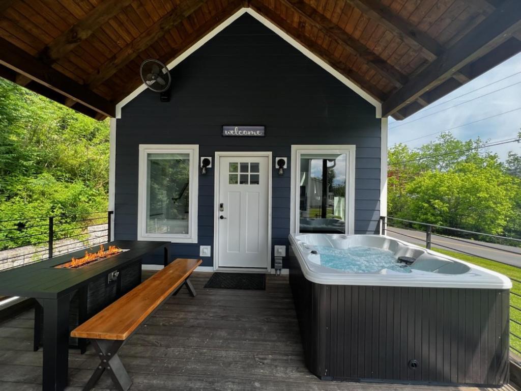 Modern Smoky Mountain Tiny House Apartment Pigeon Forge Ngoại thất bức ảnh