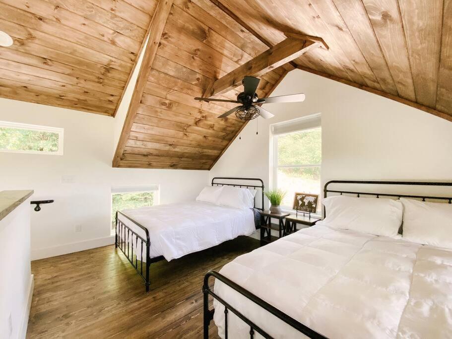 Modern Smoky Mountain Tiny House Apartment Pigeon Forge Ngoại thất bức ảnh